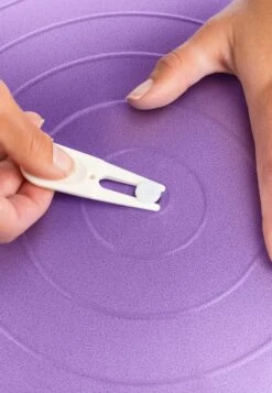 Gym Ball55CmFitness / YogaPurple Uomo Attrezzatura C5S44E00L-I11 -Montavia Avventura Negozio 1b0dcb1293e74531b302895bab95c267