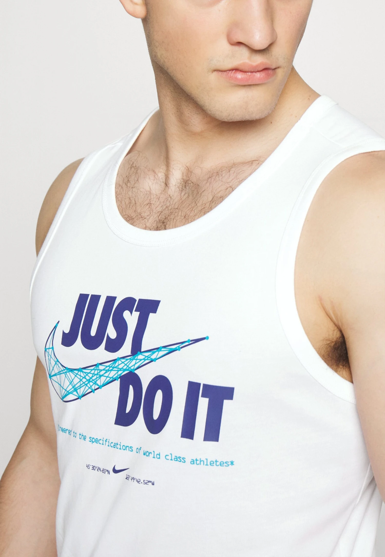 Nike Performance TankTopWhite Uomo Abbigliamento N1242D5WT-A11 9 Nike Performance TankTopWhite Uomo Abbigliamento N1242D5WT-A11 - immagine 7