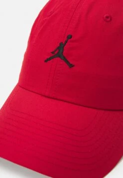 Jordan Club JumpmanCappellinoGym Red/Black Uomo Accessori JOC42L07M-G11 -Montavia Avventura Negozio 29f341dae6974ea28c7d3df0fc062ab8