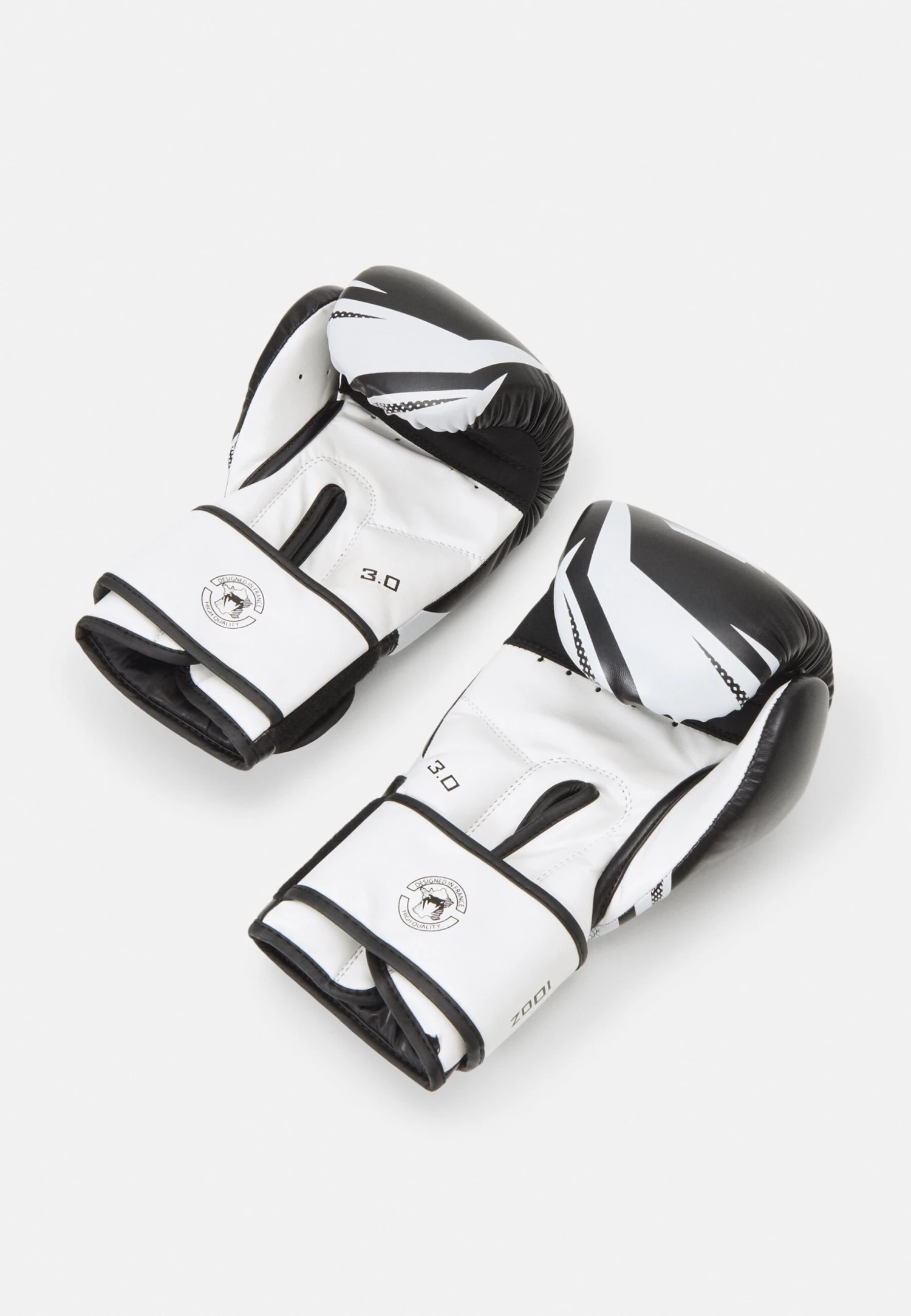 Venum Challenger 3.0 Boxing Gloves UnisexGuanti Da BoxBlack/White Uomo Attrezzatura V2T42L00L-Q11 4 Venum Challenger 3.0 Boxing Gloves UnisexGuanti Da BoxBlack/White Uomo Attrezzatura V2T42L00L-Q11 - immagine 2