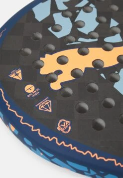 Puma SolarattackRacchetta Da PadelNew Navy/Ultra Orange/White/Team Light Blue Uomo Attrezzatura PU144E0TQ-K11 -Montavia Avventura Negozio 3158eefbfb76453683286083d3915ecf