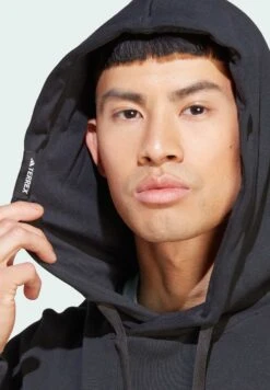 Adidas TERREX Terrex Logo HoodieFelpaBlack Uomo Abbigliamento ADD42A00M-Q11 -Montavia Avventura Negozio 34e25a55cb79449386df5eb104aff80d