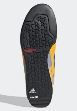 ADIDAS PERFORMANCE Terrex Swift Solo 2 UnisexScarpa Da HikingBlue Uomo Scarpe Da Montagna & Trekking AD544A16J-K11 14 ADIDAS PERFORMANCE Terrex Swift Solo 2 UnisexScarpa Da HikingBlue Uomo Scarpe Da Montagna & Trekking AD544A16J-K11 -Montavia Avventura Negozio 35cfa078ed554c8c822f816323be6ad7