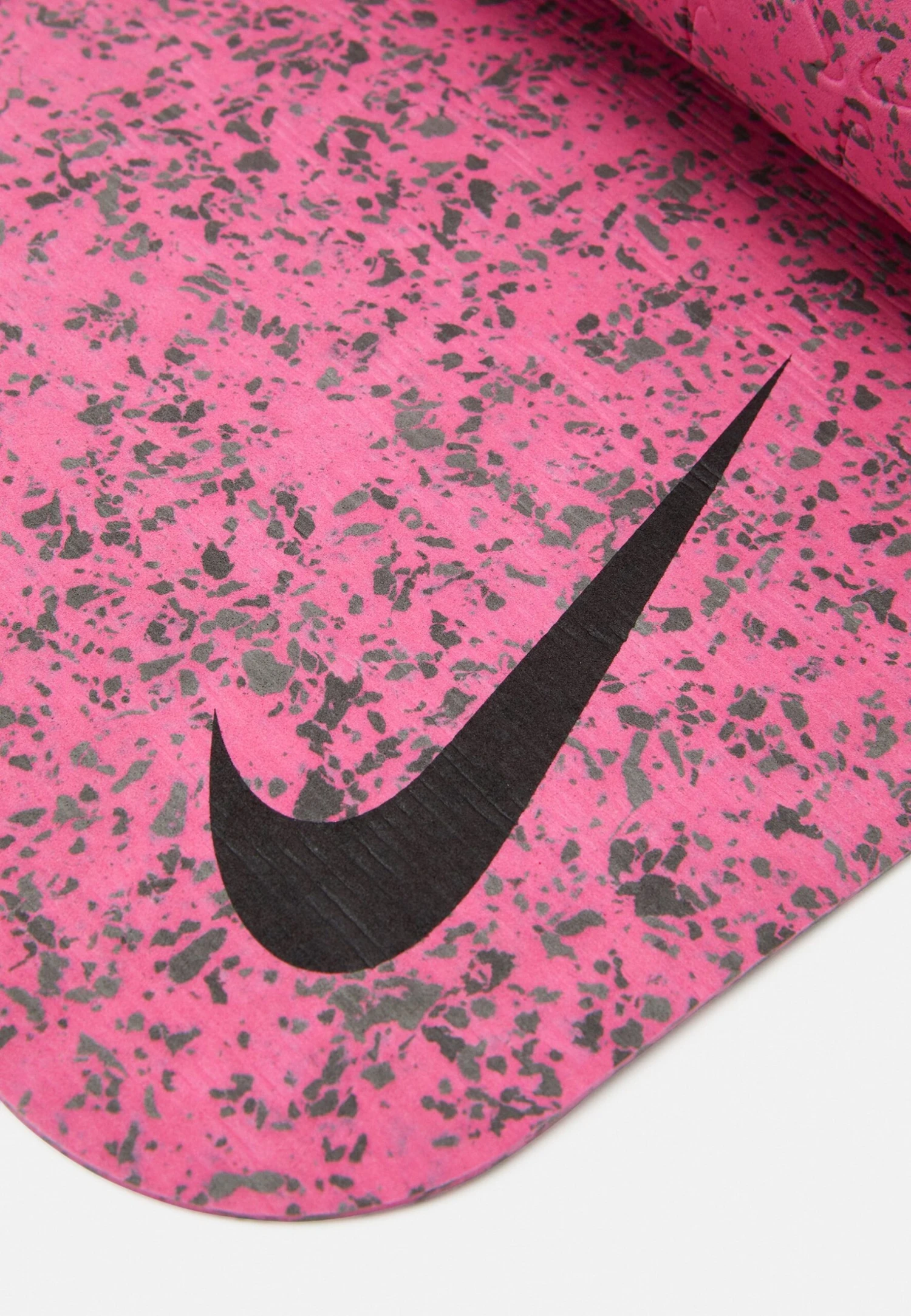 Nike Performance Move MatFitness / YogaCosmic Fuchsia/Black Uomo Attrezzatura N1241N072-J11 8 Nike Performance Move MatFitness / YogaCosmic Fuchsia/Black Uomo Attrezzatura N1241N072-J11 - immagine 6