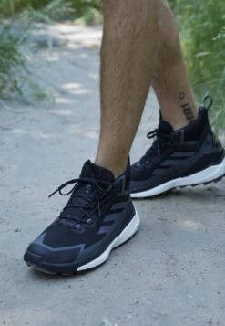 ADIDAS PERFORMANCE Terrex Free Hiker 2 GtxScarpa Da HikingCore Black/Grey Six/Grey Three Uomo Scarpe Da Montagna & Trekking AD542A4S8-Q11