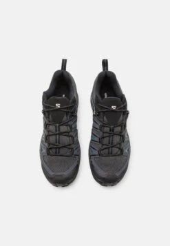 Salomon X Ultra Pioneer AeroScarpa Da HikingBlack/Ebony/Blue Ashes Uomo Scarpe Da Montagna & Trekking SA542A0I2-Q11 -Montavia Avventura Negozio 401cc40d98bc4a65be3a5b0a3a0952bf