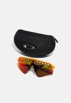 Oakley Sutro Lite Sweep UnisexOcchiali SportiviOrange Uomo Attrezzatura OA344E0BU-H11 -Montavia Avventura Negozio 4823186d9655461cb6ec9d805f1d731c