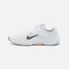 Nike Performance In-Season Tr Scarpe Da AllenamentoLight Silver/Iron Grey/Summit White/ Mandarin Uomo Scarpe N1242A2K3-C11 -Montavia Avventura Negozio 48b8600814d14a64a4bf751047705deb