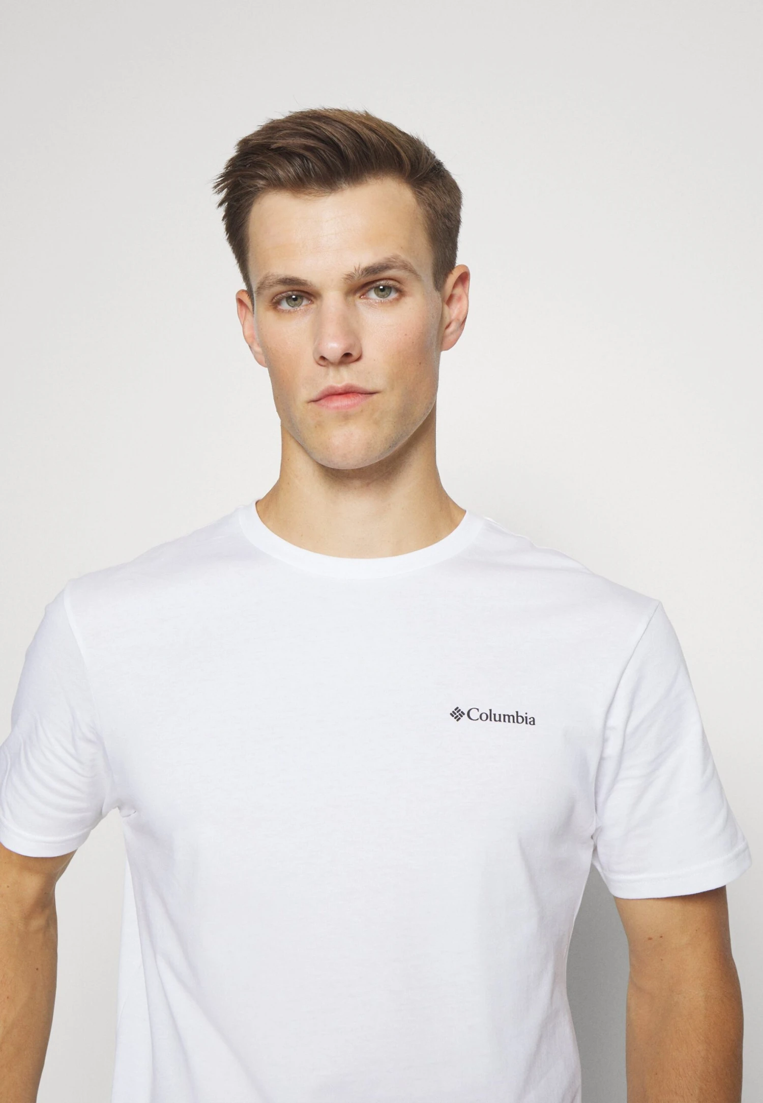 Columbia Logo Short SleeveT-Shirt BasicWhite Uomo Abbigliamento C2342D00U-A14 6 Columbia Logo Short SleeveT-Shirt BasicWhite Uomo Abbigliamento C2342D00U-A14 - immagine 4