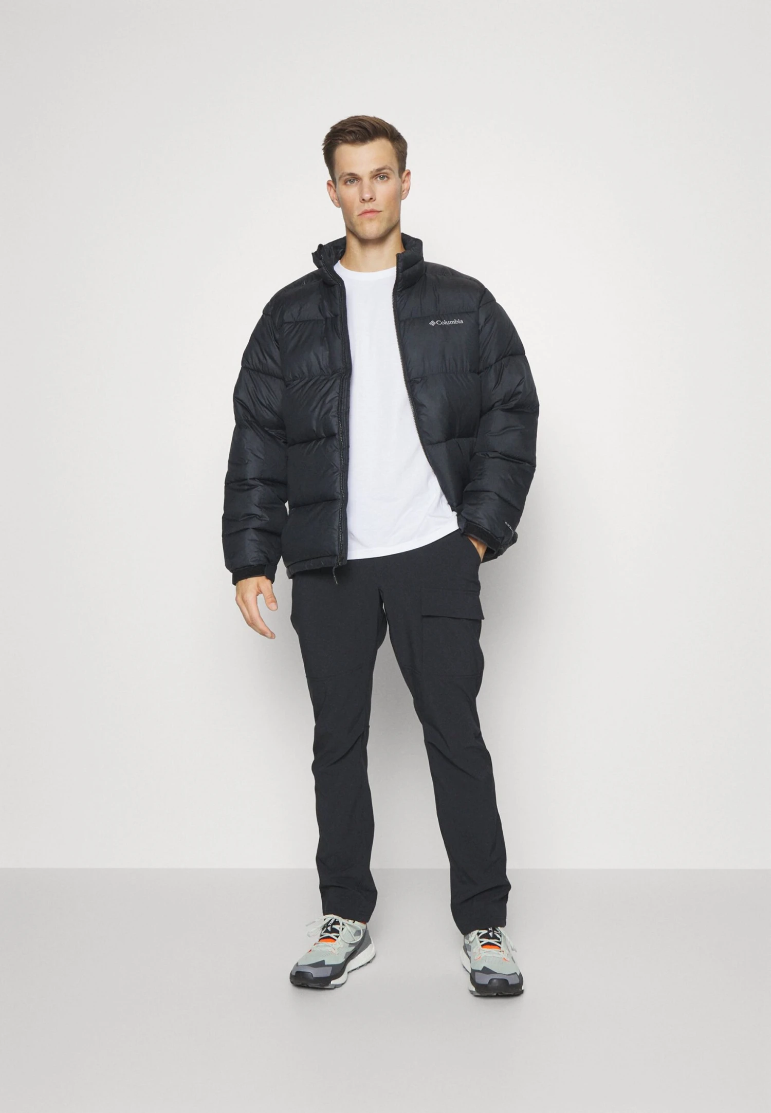 Columbia Logo Short SleeveT-Shirt BasicWhite Uomo Abbigliamento C2342D00U-A14 4 Columbia Logo Short SleeveT-Shirt BasicWhite Uomo Abbigliamento C2342D00U-A14 - immagine 2