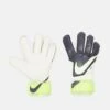 Nike Performance Goalkeeper Grip3 UnisexGuanti Da PortiereGridiron/Barely Volt/White Uomo Attrezzatura N1244E0WH-C11 -Montavia Avventura Negozio 5aa3935982ac4d8ca55ea4fb33d5241c
