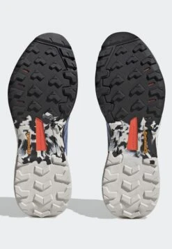 Adidas TERREX Skychaser 2 Gore-TexScarpa Da HikingBlue Dawn Blue Fusion Core Black Uomo Scarpe Da Montagna & Trekking AD542A4TO-K11 -Montavia Avventura Negozio 5ddff856b7e74b008b624732f3071dda