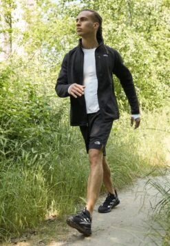 Adidas TERREX Terrex Voyager 21 TravelScarpa Da HikingCore Black Chalk White Grey Two Uomo Scarpe Da Montagna & Trekking AD542A4SS-Q11 -Montavia Avventura Negozio 6c2fd694876246caa929d30b222bda7f