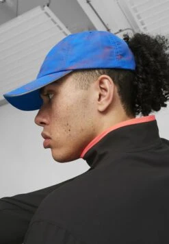 Puma Running IiiCappellinoUltra Blue Fire Orchid Uomo Accessori PU142L0CW-K11 -Montavia Avventura Negozio 728a6dab1a7244e097cc9225aa34f4a9