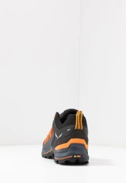 SALEWA Mtn Trainer LiteScarpa Da HikingOmbre Blue/Carrot Uomo Scarpe Da Montagna & Trekking S2042A01L-H11 -Montavia Avventura Negozio 92b5b3296e364804941948eb9c79d6bf