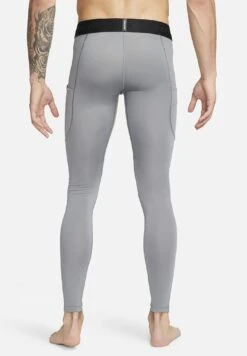 Nike Performance M Np DfCollantSmoke Grey Black Uomo Abbigliamento N1242E2N8-C11 10 Nike Performance M Np DfCollantSmoke Grey Black Uomo Abbigliamento N1242E2N8-C11 -Montavia Avventura Negozio 9c2684ee3a2e4d3d9efd29e9e2bd4433