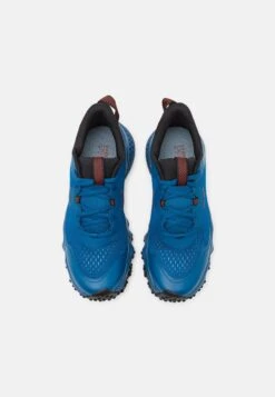 Under Armour Charged Maven TrailScarpe Da Trail RunningVarsity Blue/Heritage Red Uomo Scarpe UN242A0KA-K11 -Montavia Avventura Negozio a594714fddfe402687118ea801422faf