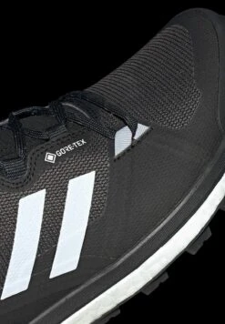 ADIDAS PERFORMANCE Terrex Skychaser 2 GtxScarpa Da HikingBlack Uomo Scarpe Da Montagna & Trekking AD542A4GO-Q11 -Montavia Avventura Negozio bff65039f52a4ccda1c2f8f1cd356371
