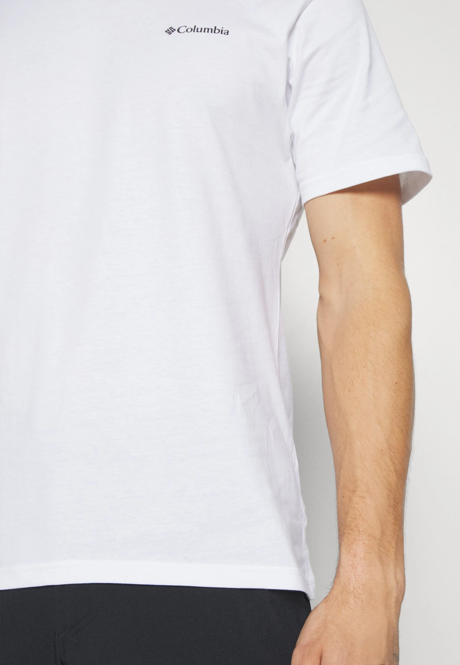 Columbia Logo Short SleeveT-Shirt BasicWhite Uomo Abbigliamento C2342D00U-A14 8 Columbia Logo Short SleeveT-Shirt BasicWhite Uomo Abbigliamento C2342D00U-A14 - immagine 6