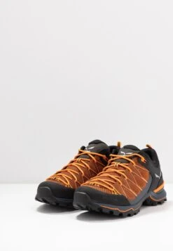SALEWA Mtn Trainer LiteScarpa Da HikingOmbre Blue/Carrot Uomo Scarpe Da Montagna & Trekking S2042A01L-H11 -Montavia Avventura Negozio d1625f7da43f4c12bd5d708830409d86