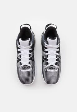 Nike Performance Lebron Witness 7Scarpe Da BasketWhite/Metallic Silver/Black Uomo Scarpe N1242A2GU-A11 -Montavia Avventura Negozio d4b93bf67a9b4616a60adf66dacc7efd