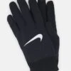 Nike Performance Mens Sphere Running GlovesGuantiBlack/Black/Silver Uomo Accessori N1244E0X5-Q11 -Montavia Avventura Negozio d66ea11f4eaa4c36b9b703b2ba4598d3