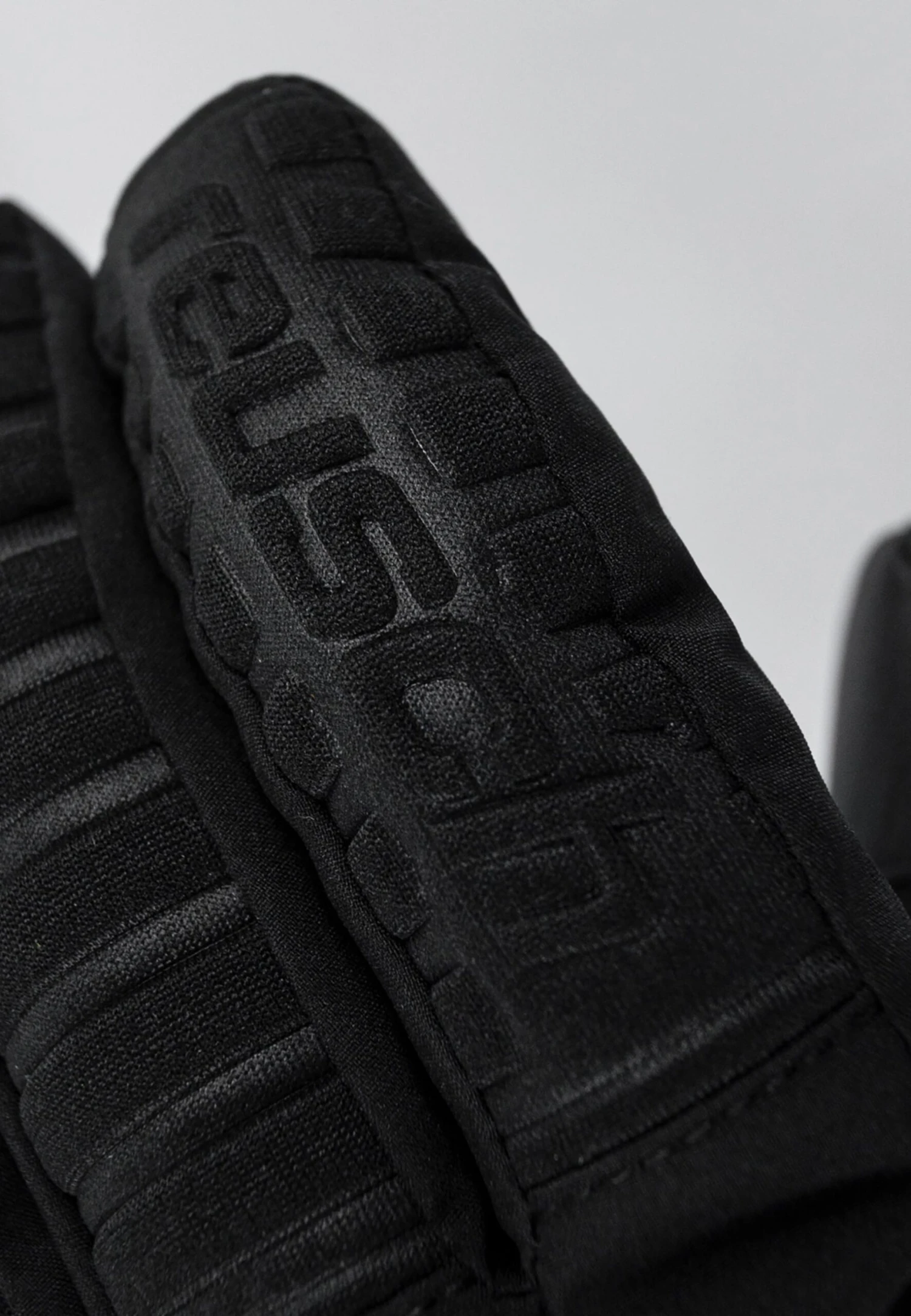 Reusch Raptor- Guanti -Dark Camo Black 7 Reusch Raptor- Guanti -Dark Camo Black - immagine 5