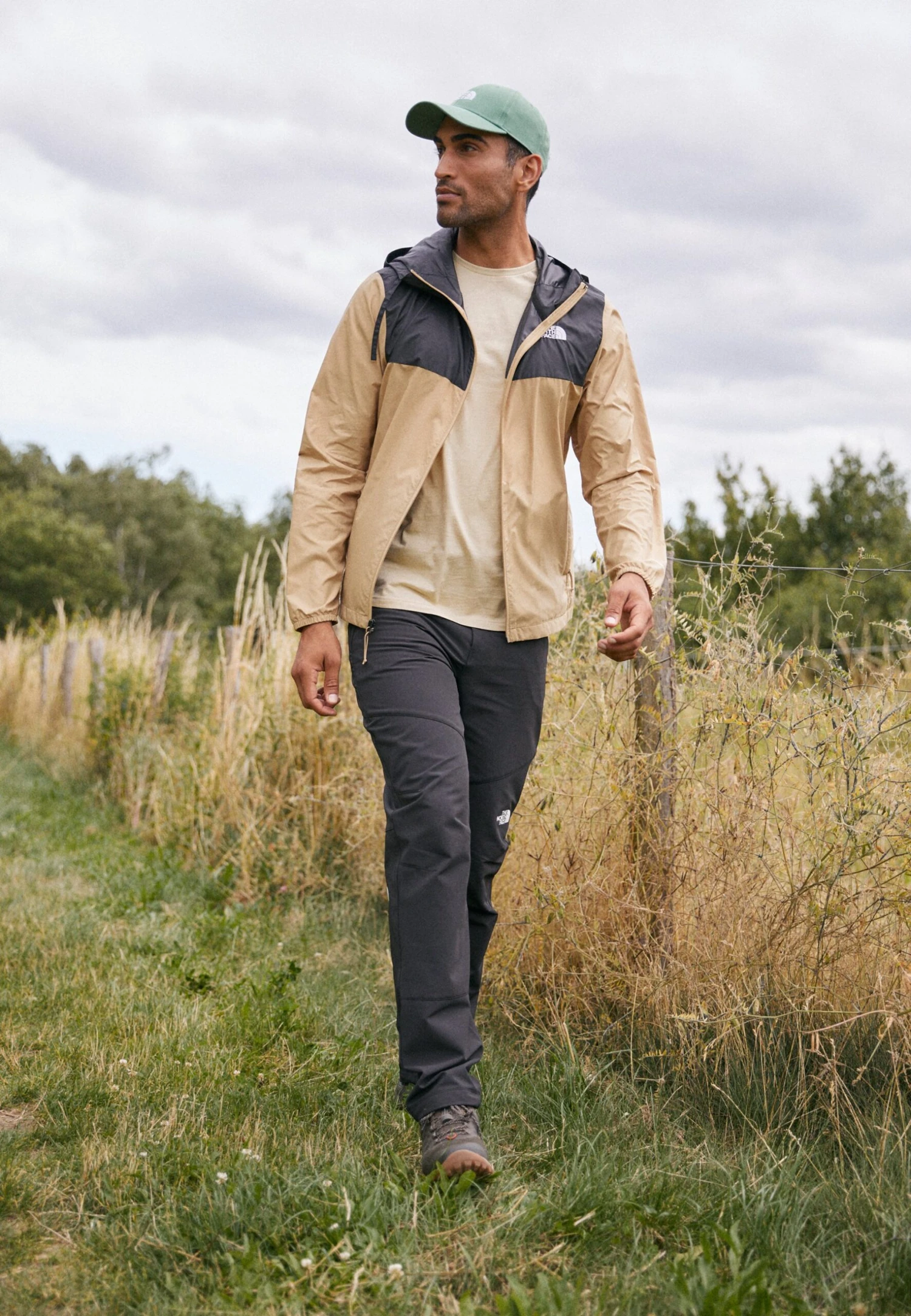 The North Face DiabloPantaloni OutdoorBlack Uomo Abbigliamento TH342E079-Q11 4 The North Face DiabloPantaloni OutdoorBlack Uomo Abbigliamento TH342E079-Q11 - immagine 2