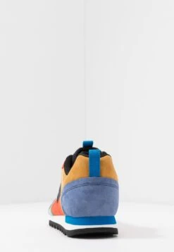 Merrell AlpineScarpa Da HikingMulticolor Uomo Scarpe Da Montagna & Trekking ME142A0CD-C11 -Montavia Avventura Negozio e5800665461244cb8281145ee69fe9e4