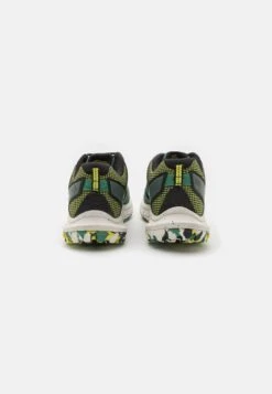 Merrell Nova 3Scarpa Da HikingPine Green Uomo Scarpe Da Montagna & Trekking ME142A0HU-M11 -Montavia Avventura Negozio eadc31aebb554fd682b2541a0d9d3321