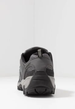 Hi-Tec JaguarScarpa Da HikingCharcoal/Grey Uomo Scarpe Da Montagna & Trekking HI242A02K-C11 -Montavia Avventura Negozio ed4fe0e01f514cf0a361ef4e9735449d
