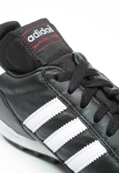 ADIDAS PERFORMANCE Mundial Team - Scarpe Da Calcetto Con Tacchetti - Black/Running Red/White 14 ADIDAS PERFORMANCE Mundial Team - Scarpe Da Calcetto Con Tacchetti - Black/Running Red/White -Montavia Avventura Negozio f06cd1cecc69491fbae931f8fcadf66f